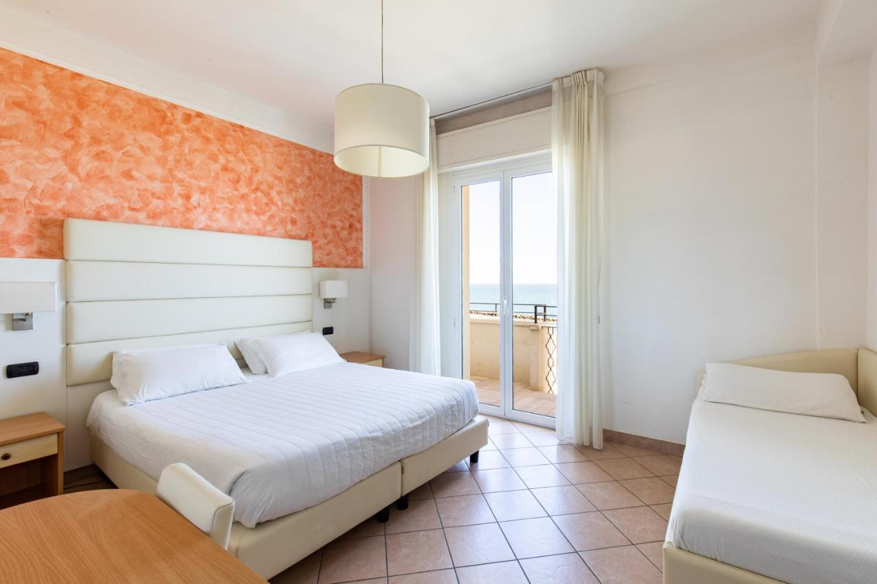 Hotel Palos Rimini Zewnętrze zdjęcie